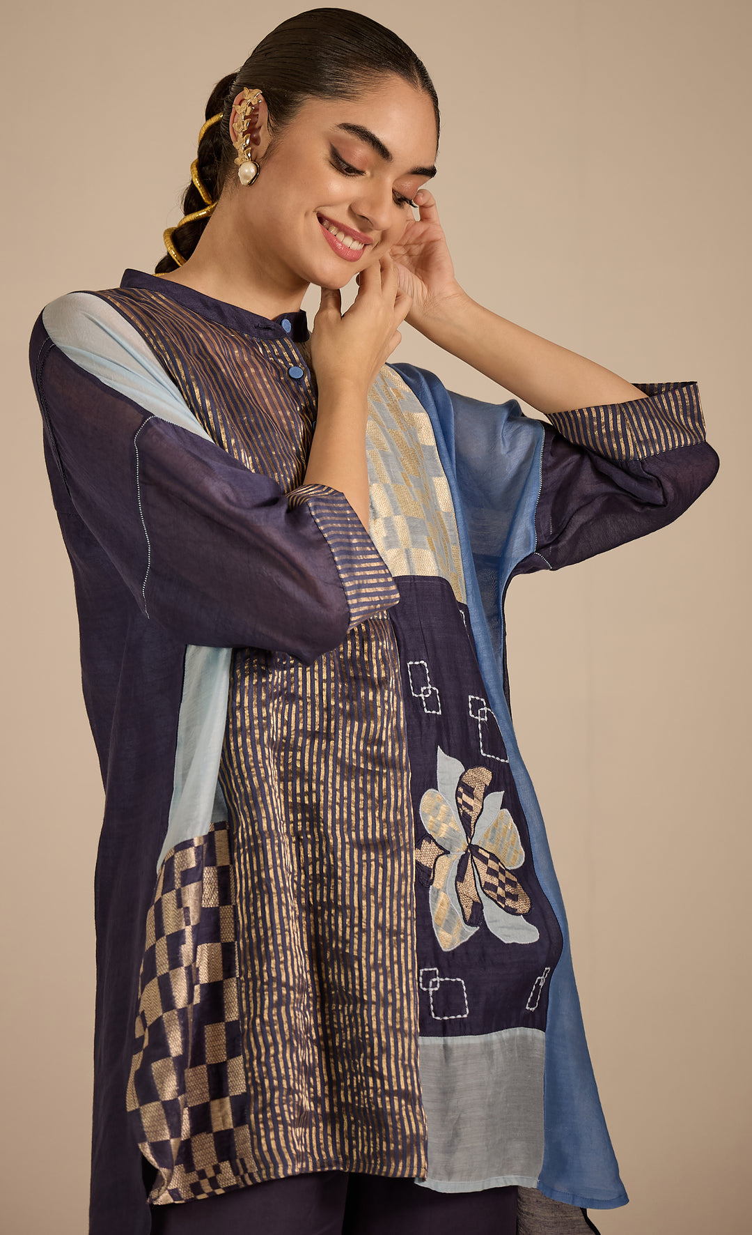 BAITHAK: Blue Floral Applique Kimono