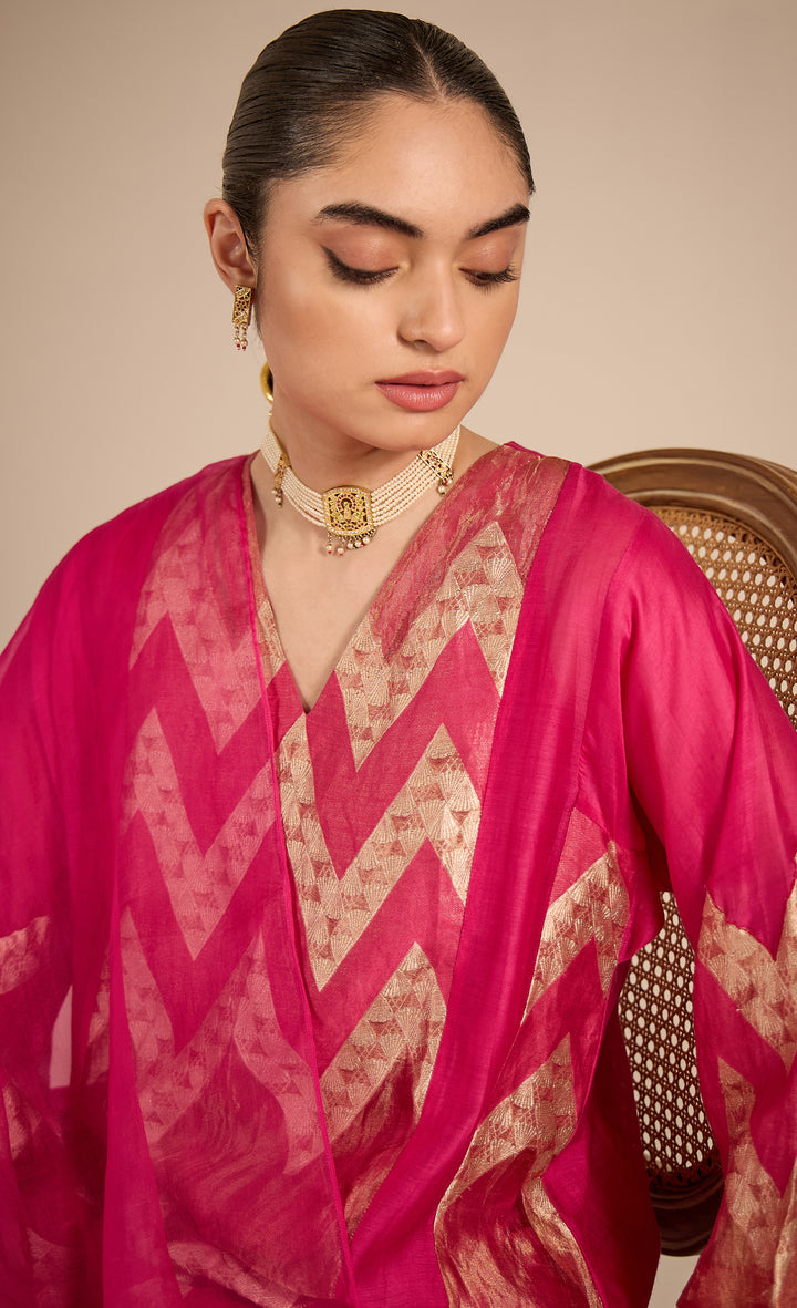 BAITHAK: Pink and Gold Chevron Choga Set