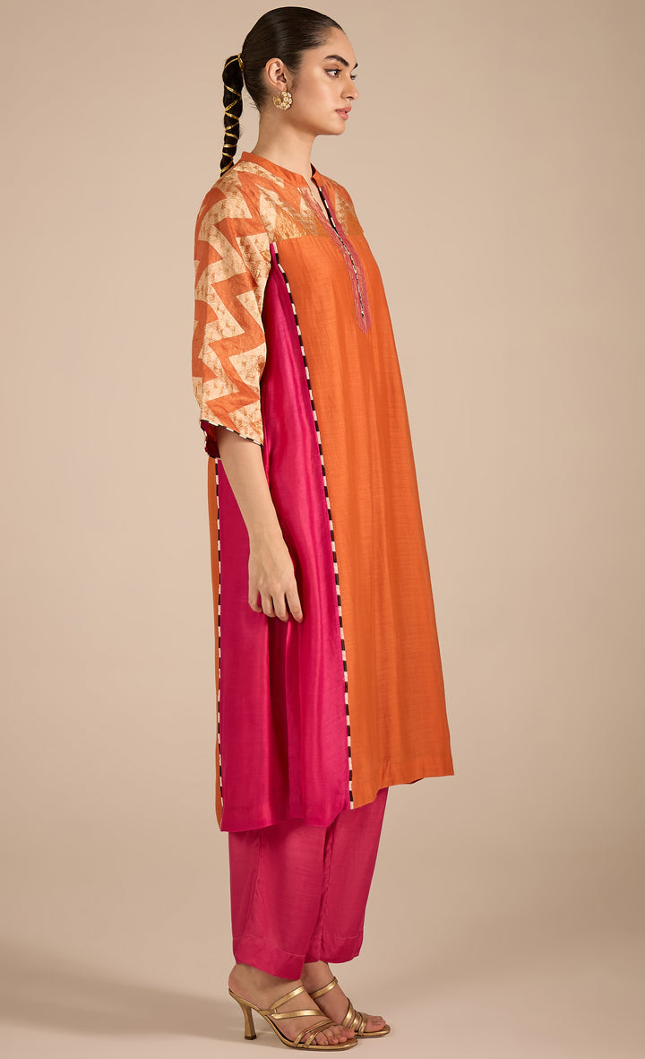 BAITHAK: Chevron Orange and Pink Kurta Set
