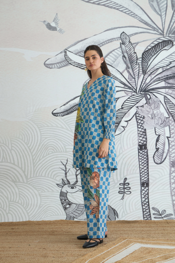 BLUE CHECK FLOWER PANTS