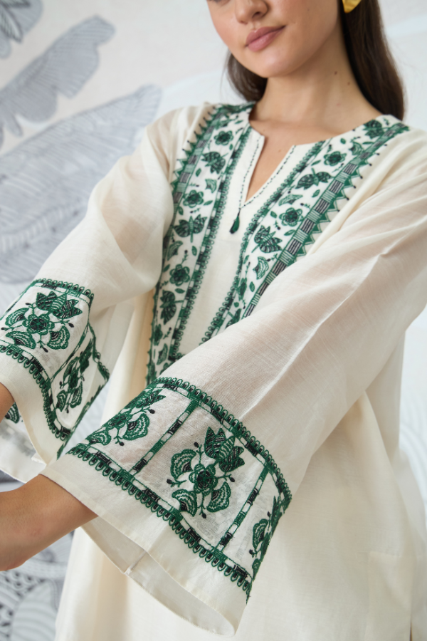 GREEN YOKE EMBROIDERY SHORT TUNIC WITH PANTS