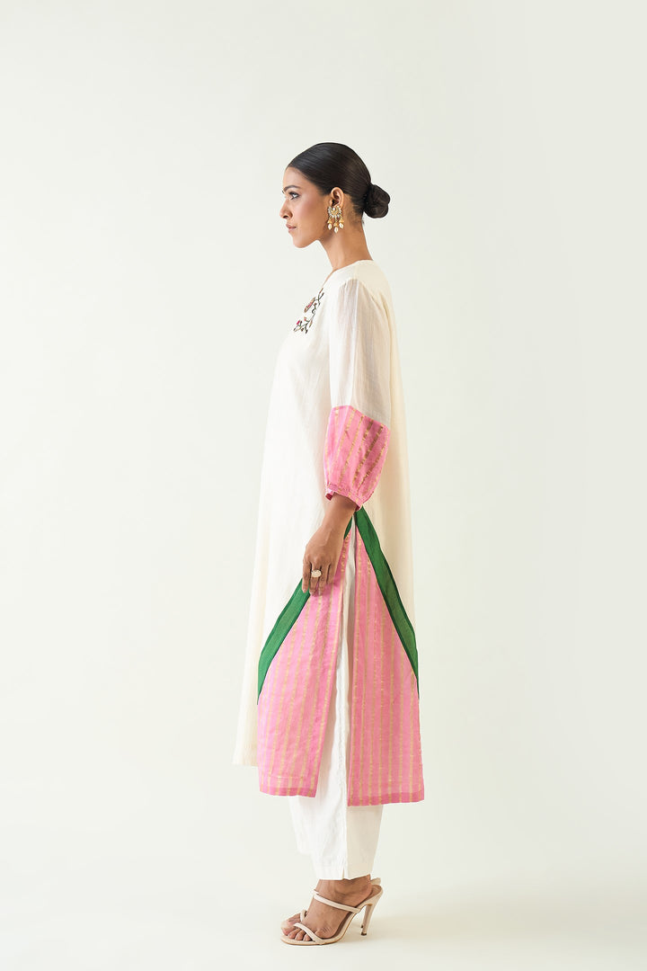 Mohini: Straight Kurta set - Ivory and Pink
