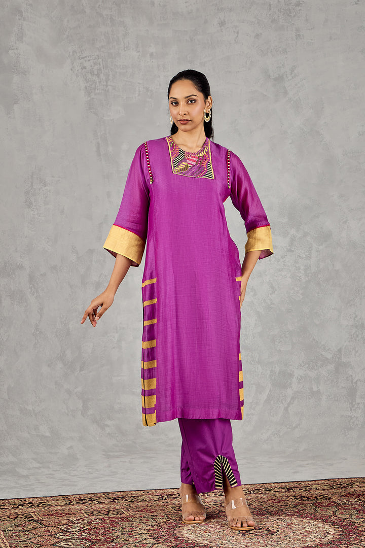 PURPLE SHORT ABSTRACT EMBROIDERY YOKE KURTA SET