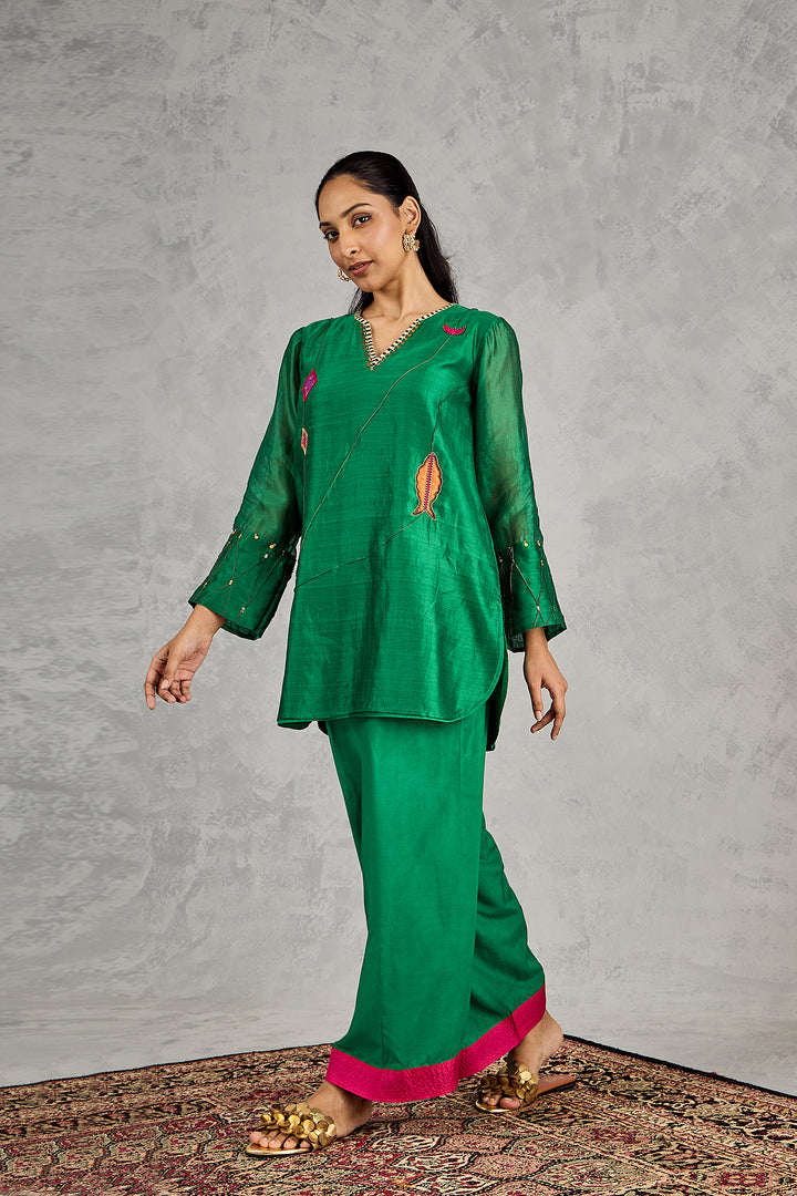 GREEN FISH PATCH EMBROIDERY SHORT TUNIC