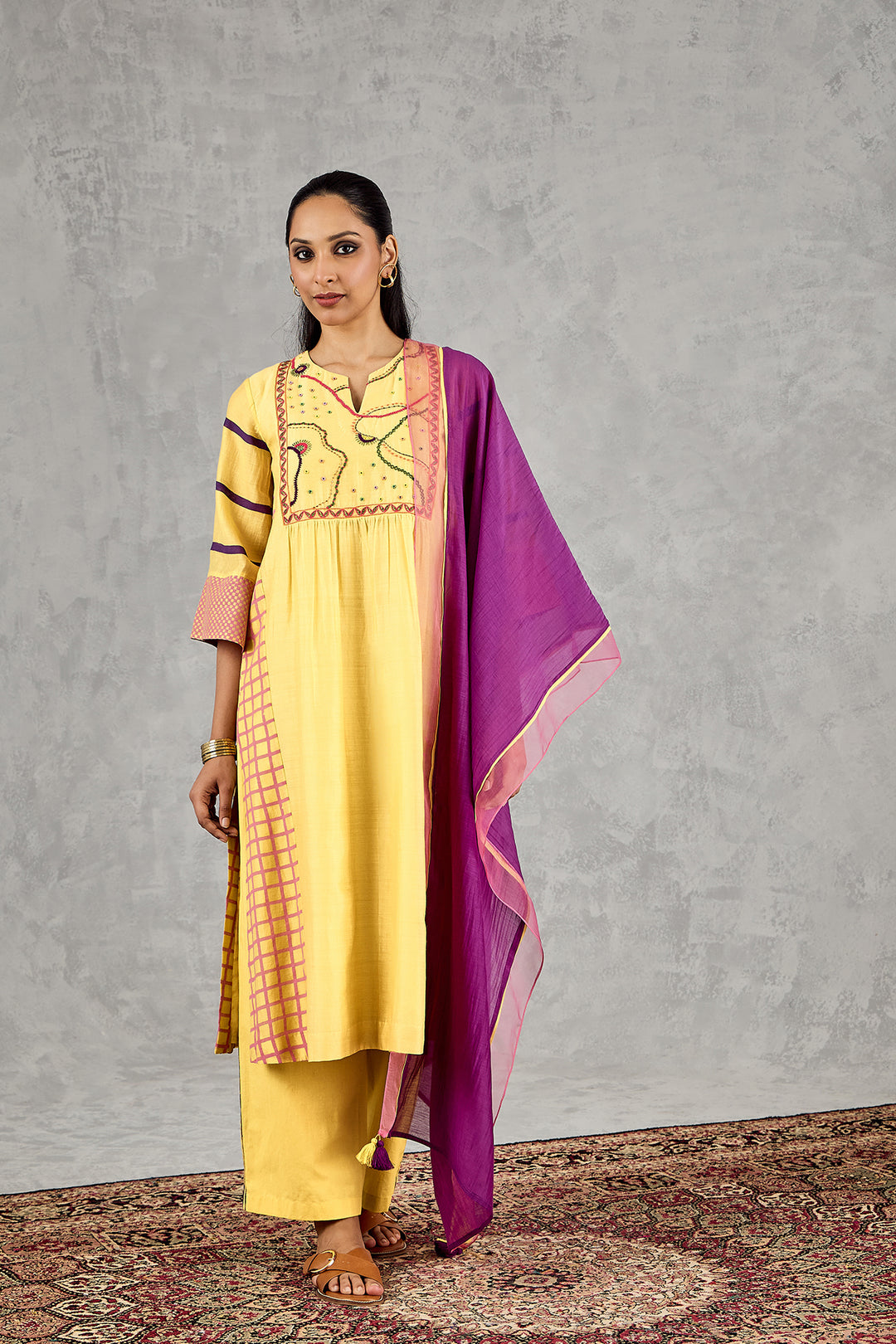 OLIVE YELLOW LONG ABSTRACT YOKE KURTA SET