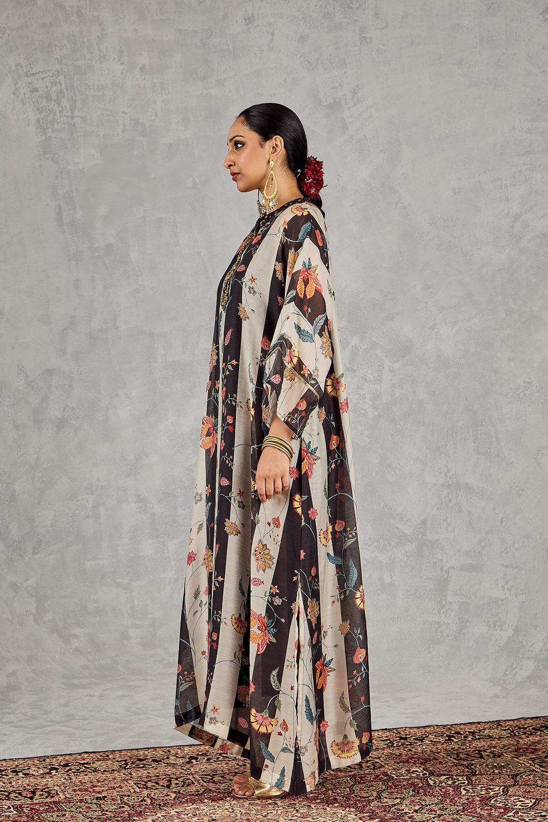 BLACK AND WHITE CHINTZ KAFTAN