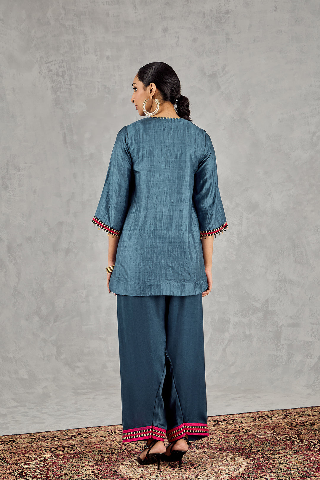 BLUE FISH PATCH EMBROIDERY SHORT TUNIC SET
