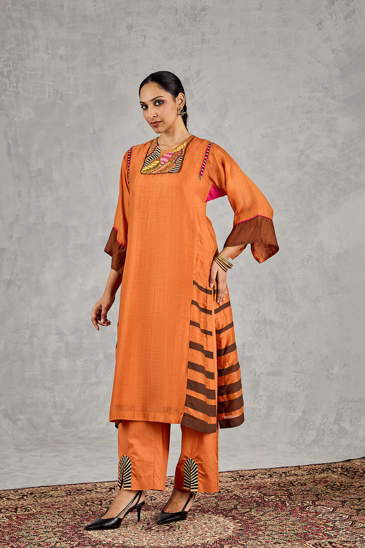 BURNT ORANGE SHORT ABSTRACT EMBROIDERY YOKE KURTA SET