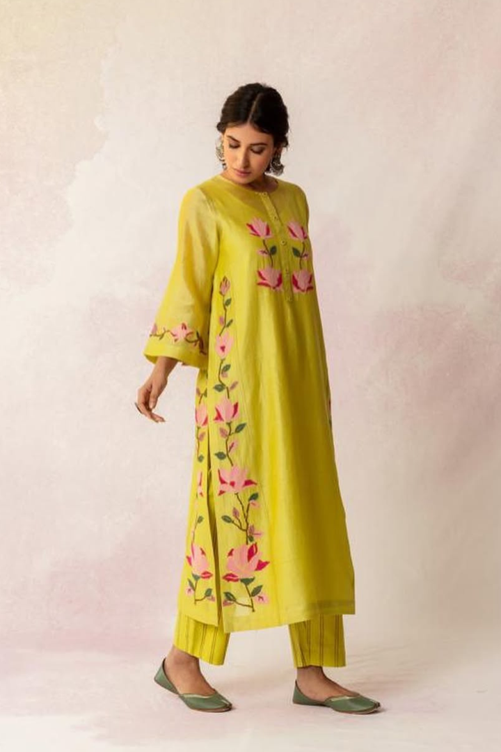BAHAAR OLIVE FLORAL KALI KURTA SET