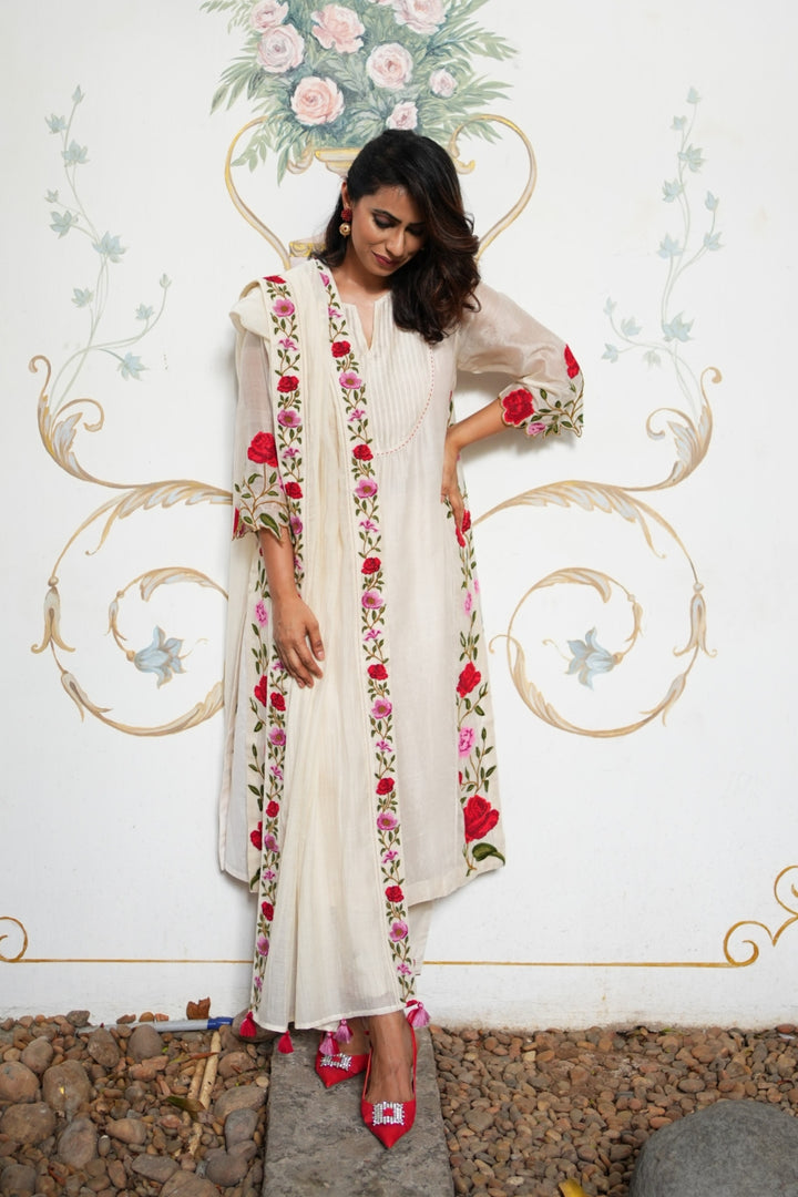 ROSE SHINE: IVORY PINK & RED ROSE EMBROIDERED KALI KURTA SET