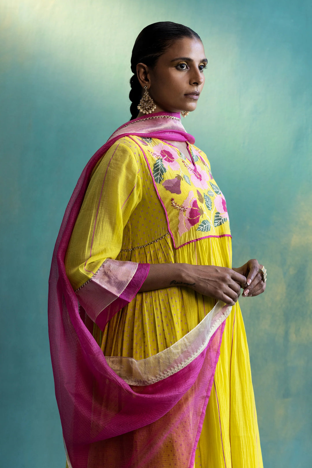 Dil-kash Yellow Chanderi Front and Back Floral embroidery with side pleats and polkas Kurta set