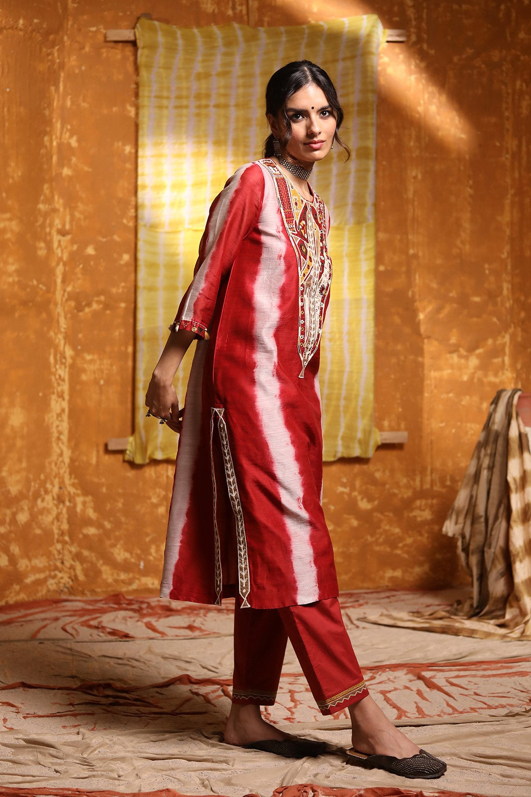 Maroon V-Neck Abstract Work Kurta Set