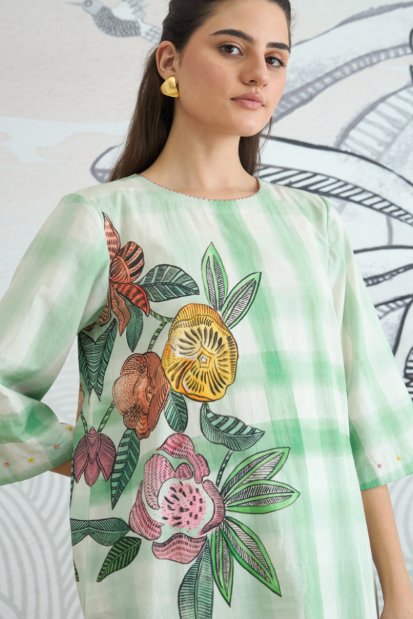 GREEN CHECK FLOWER PLACEMENT KURTA WITH GREEN CHECK PANTS