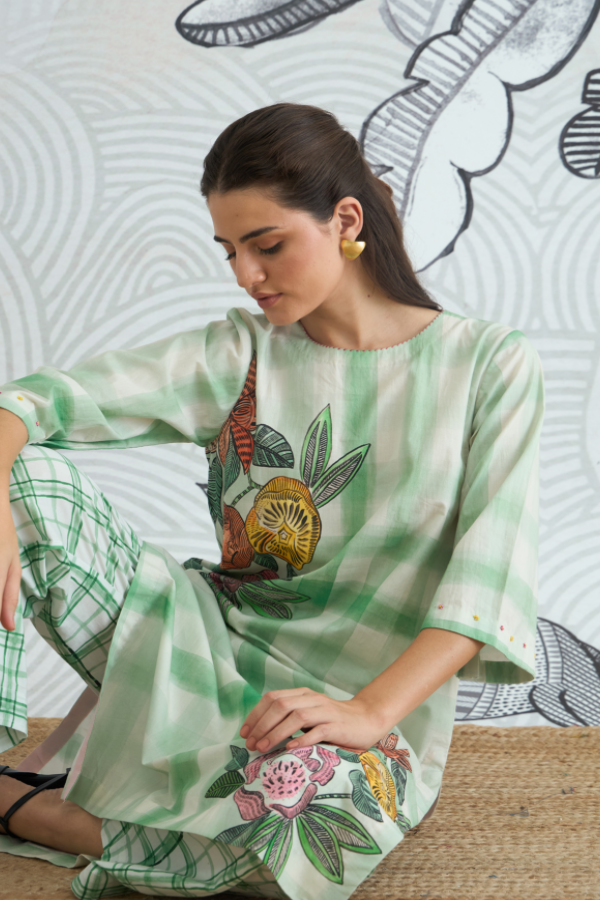 GREEN CHECK FLOWER PLACEMENT KURTA WITH GREEN CHECK PANTS