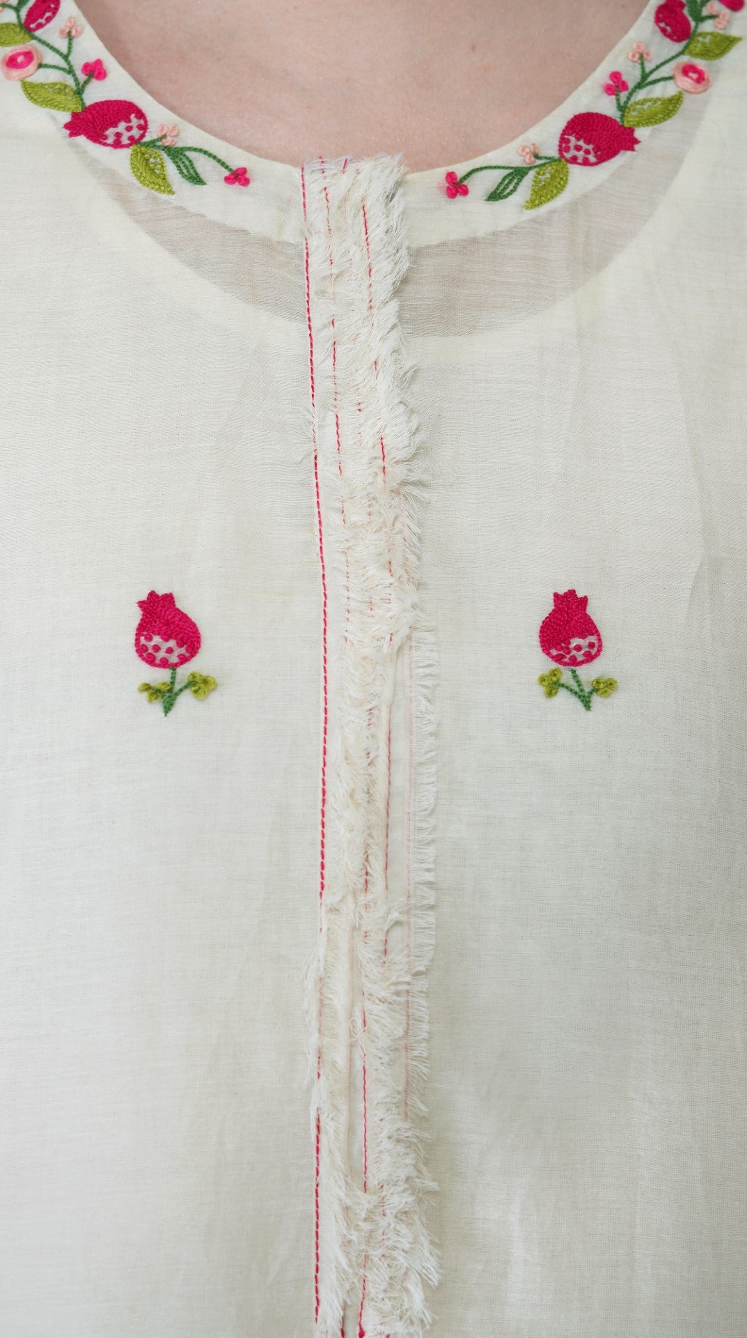 SAAWAN- IVORY CHANDERI HAND EMBROIDERY KURTA SET