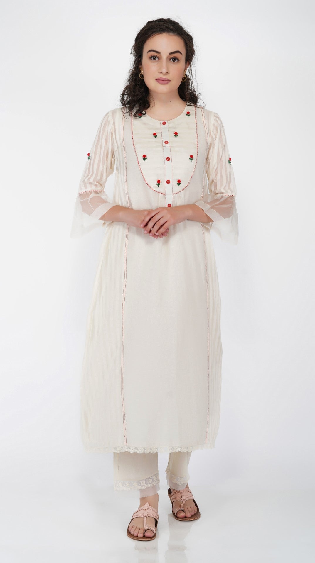 SAAWAN- CREAM CHANDERI ROSE YOK KURTA SET