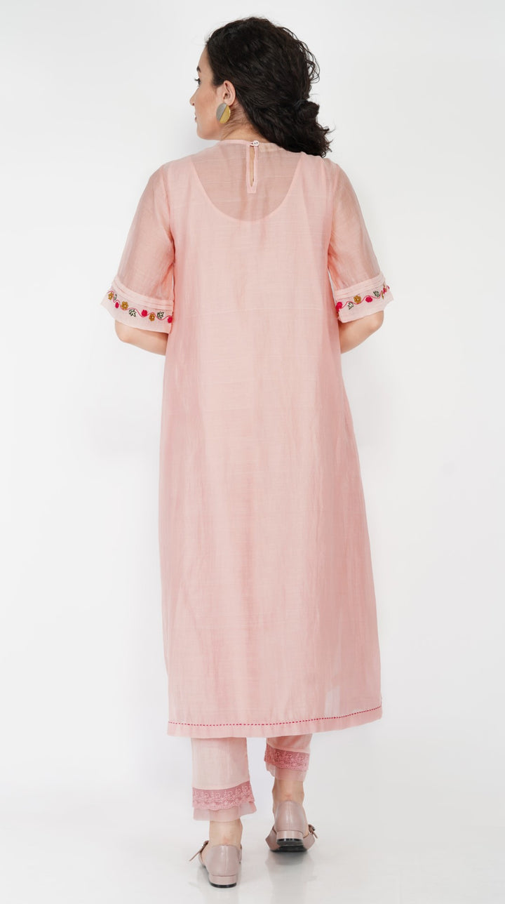 SAAWAN- BABY PINK CHANDERI FLORAL EMBROIDERY KURTA SET