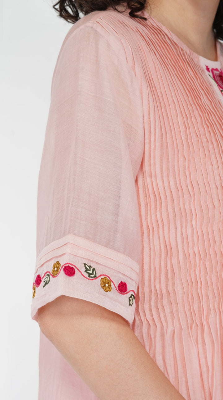 SAAWAN- BABY PINK CHANDERI FLORAL EMBROIDERY KURTA SET