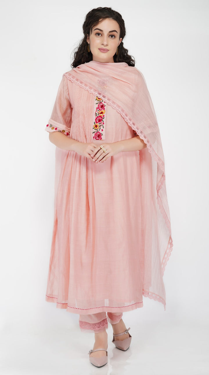 SAAWAN- BABY PINK CHANDERI FLORAL EMBROIDERY KURTA SET