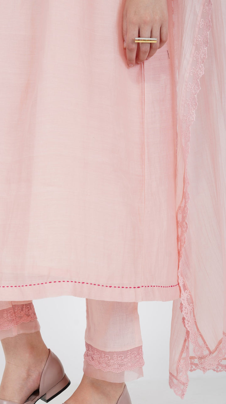 SAAWAN- BABY PINK CHANDERI FLORAL EMBROIDERY KURTA SET