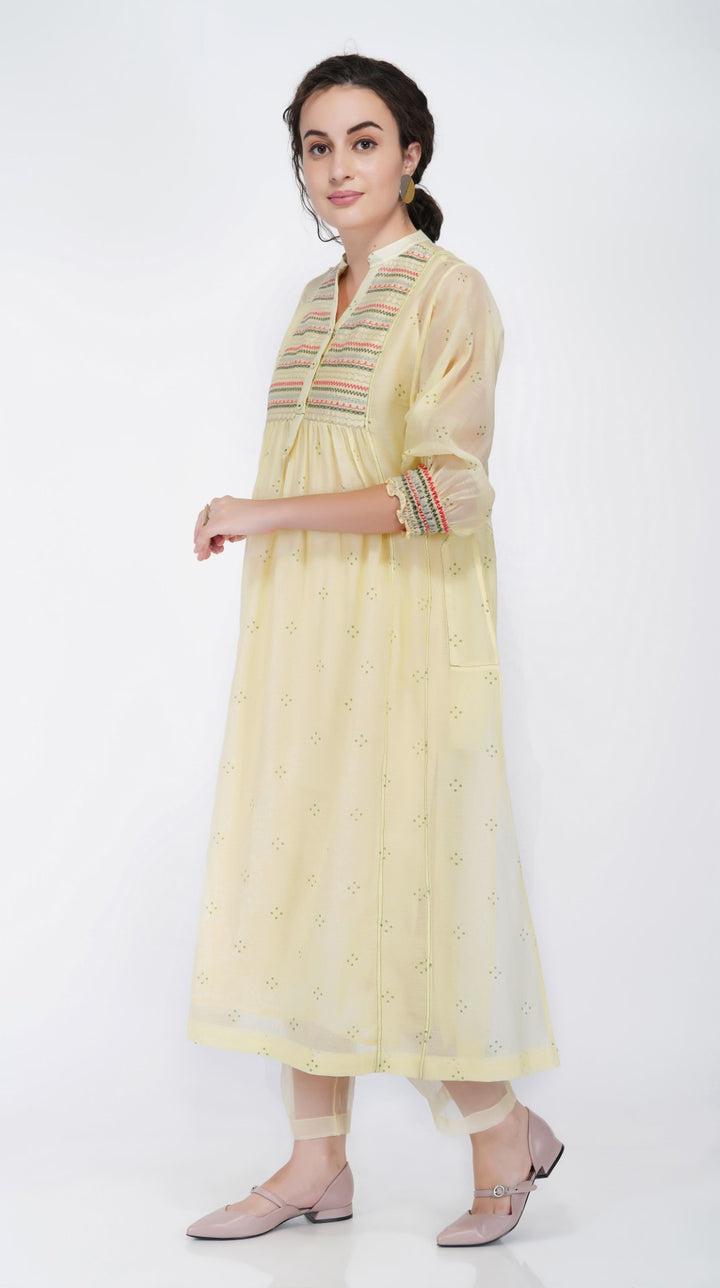 SAAWAN ABSTRACT YOKE KALI KURTA