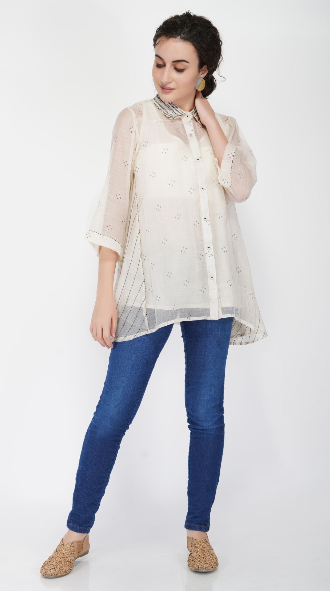 SAAWAN ASYMMETRIC SHIRT WITH EMBROIDERED COLLAR