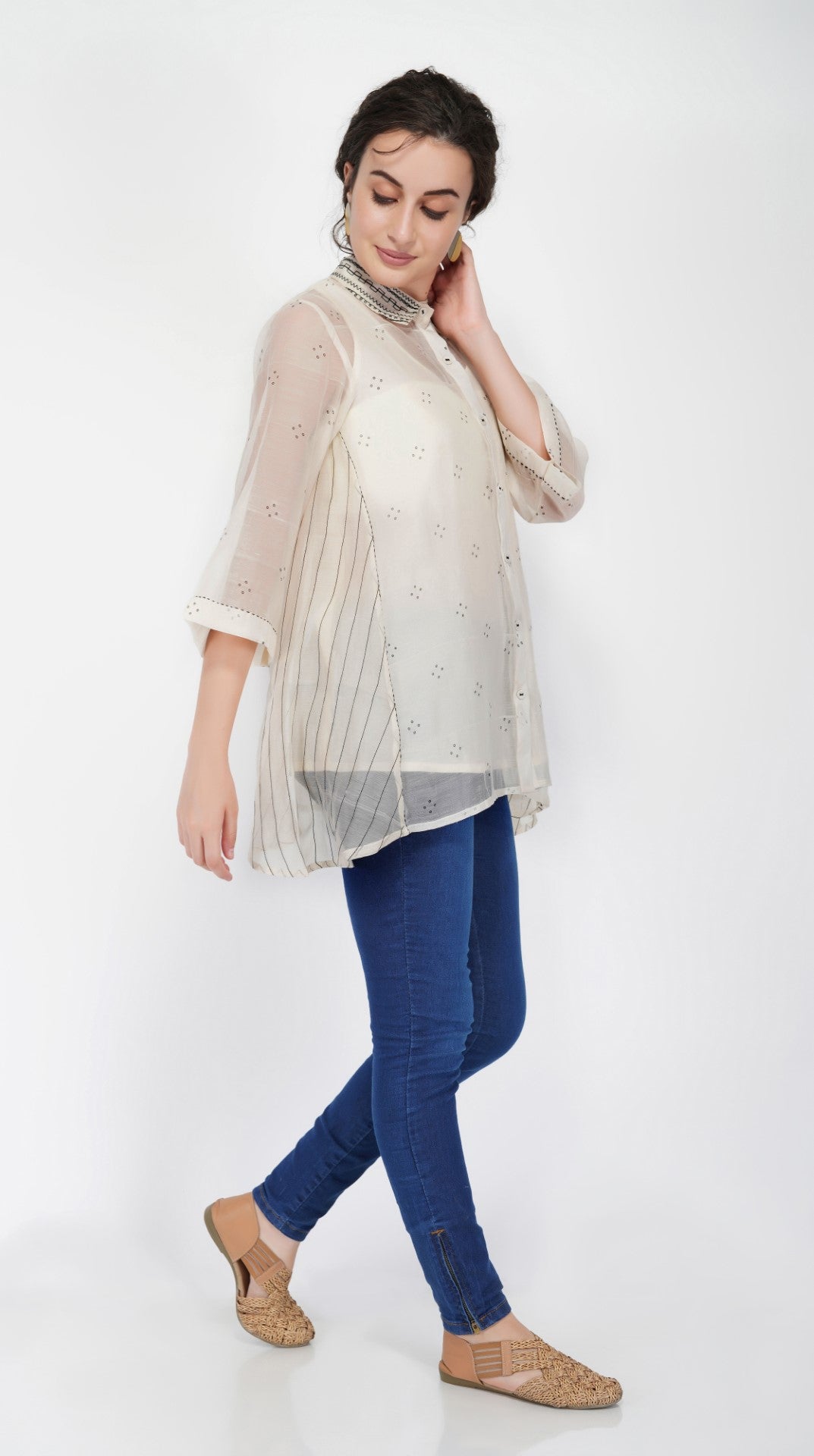 SAAWAN ASYMMETRIC SHIRT WITH EMBROIDERED COLLAR