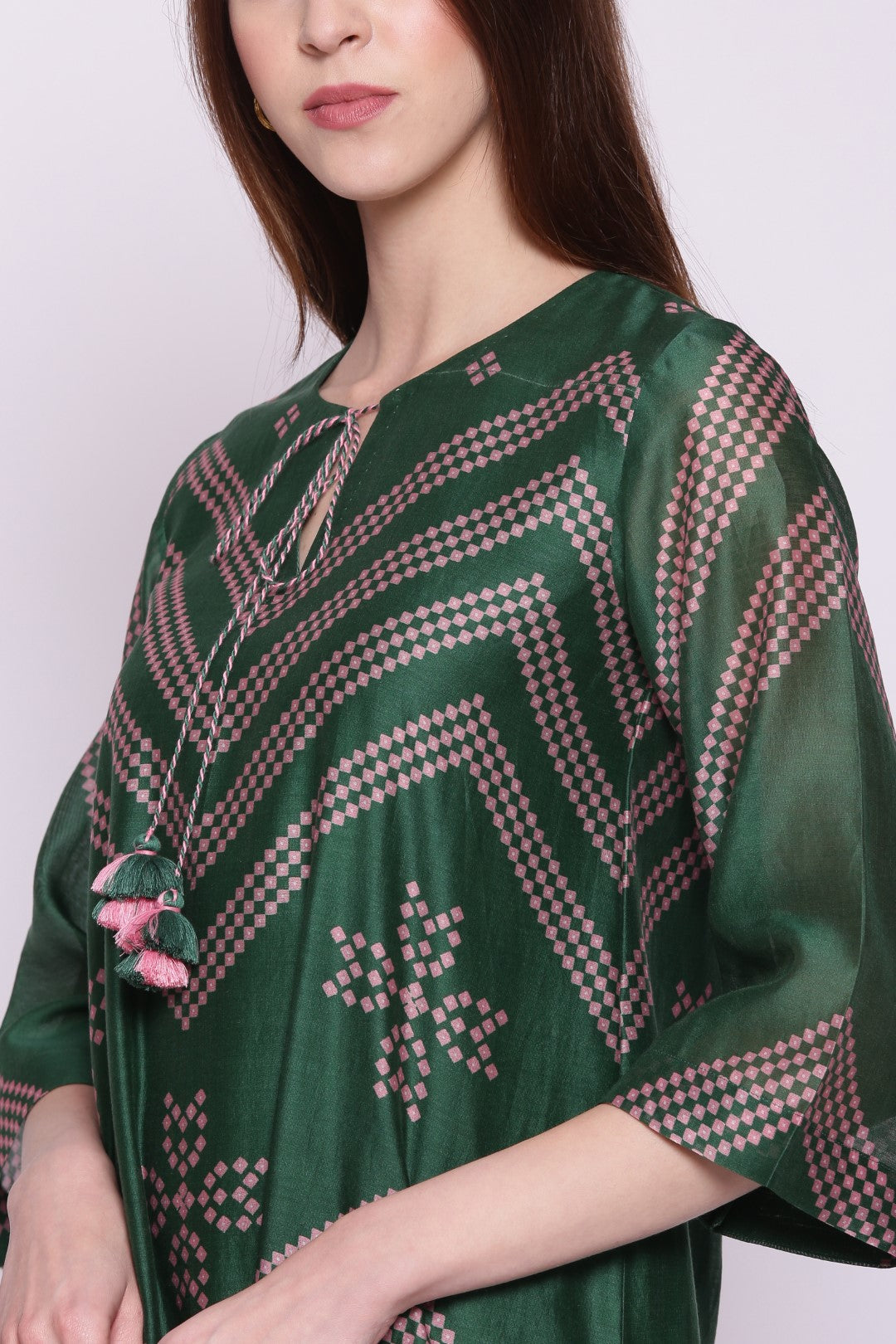 EMERALD GREEN CHANDERI CHEVRON BANDHANI PRINT KURTA