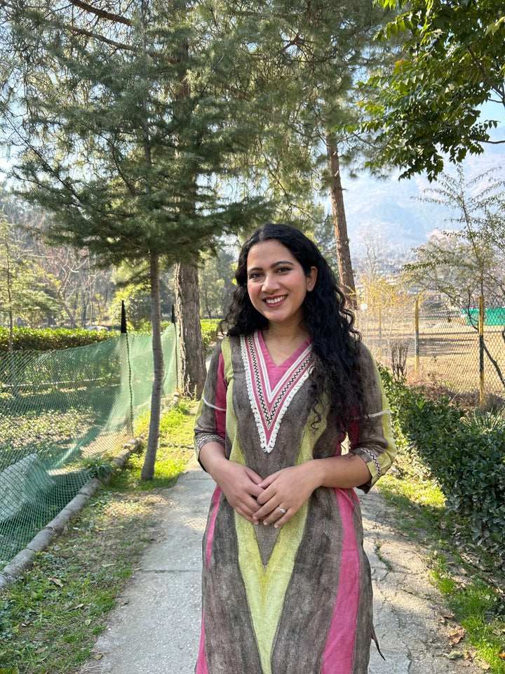 MULTICOLOUR V-NECK TUNIC KURTA SET