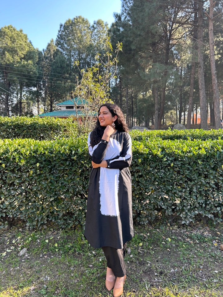 OVAL SHIBORI KURTA SET