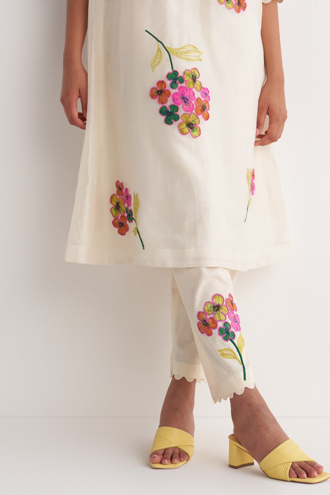 Ivory Floral Bunch Dress with Pants