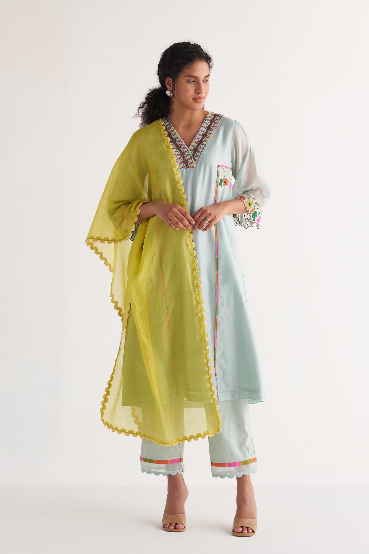 Powder Blue Floral Applique Streak Tape Kurta with Pants and scalloped Dupatta