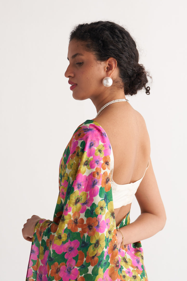 Multihued Gardenia Saree with Blouse