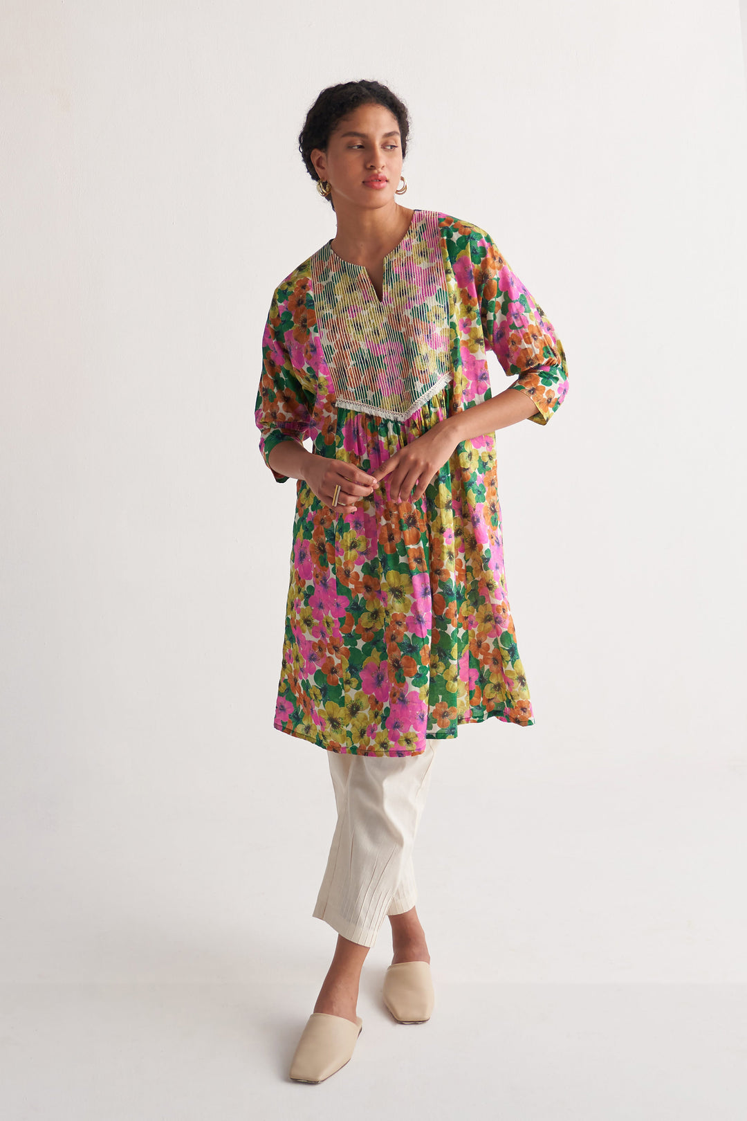 Multihued Gardenia Couching yoke Cape with Pintuck Pants
