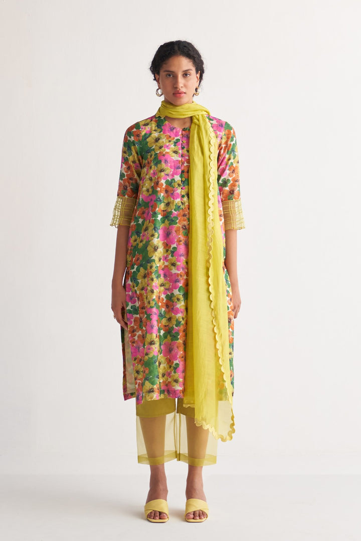 Multihued Gardenia Kurta with Sheer Pants & Scalloped Dupatta