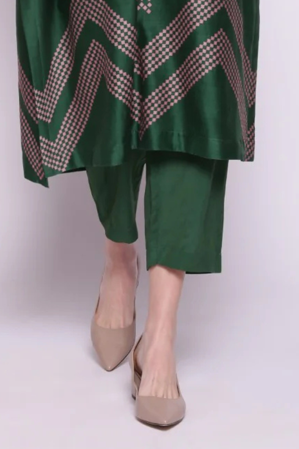 EMERALD GREEN CHANDERI CHEVRON BANDHANI PRINT KURTA WITH PANTS