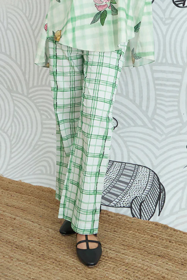 GREEN CHECK FLOWER PLACEMENT GREEN CHECK PANTS