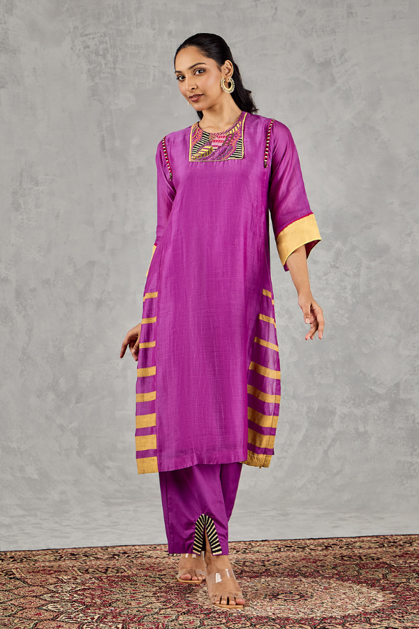 PURPLE SHORT ABSTRACT EMBROIDERY YOKE KURTA