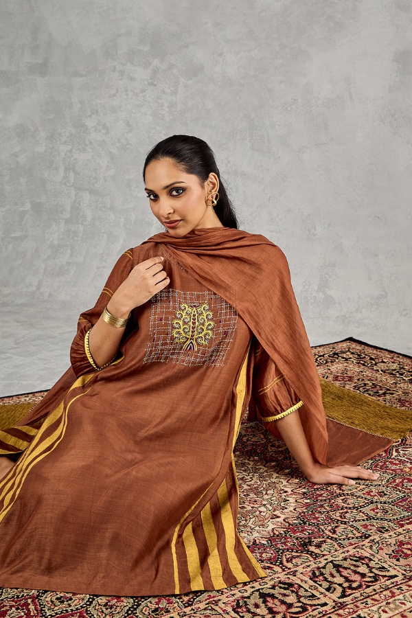 BROWN MUSTARD OLIVE SMOCKING DUPATTA