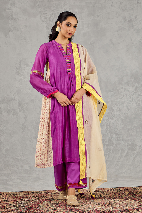 CREAM EMBROIDERED DUPATTA