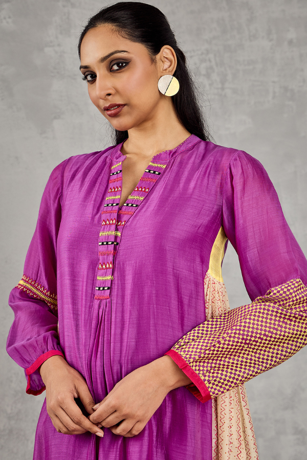 PURPLE ZIG-ZAG SIDE KALI KURTA