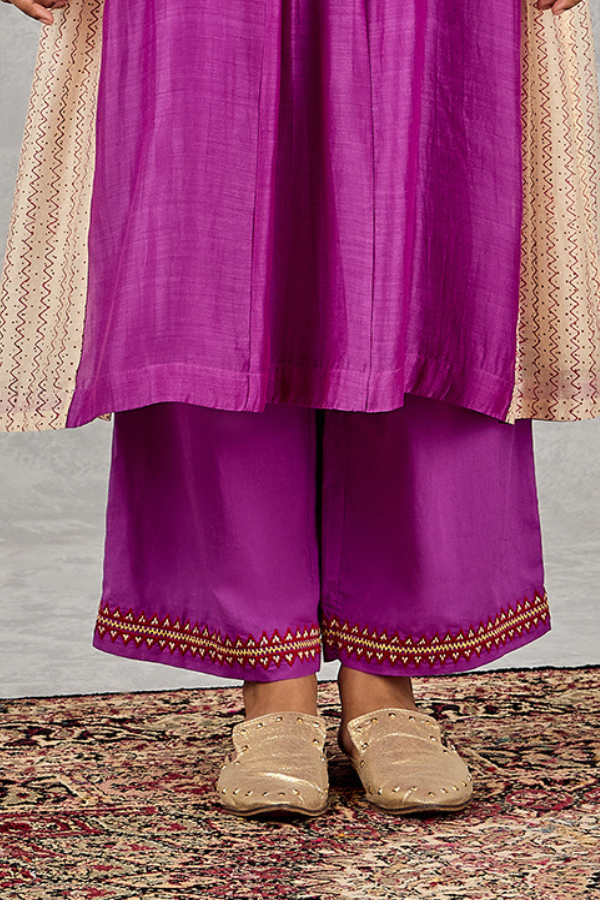 PURPLE EMBROIDERED PANTS