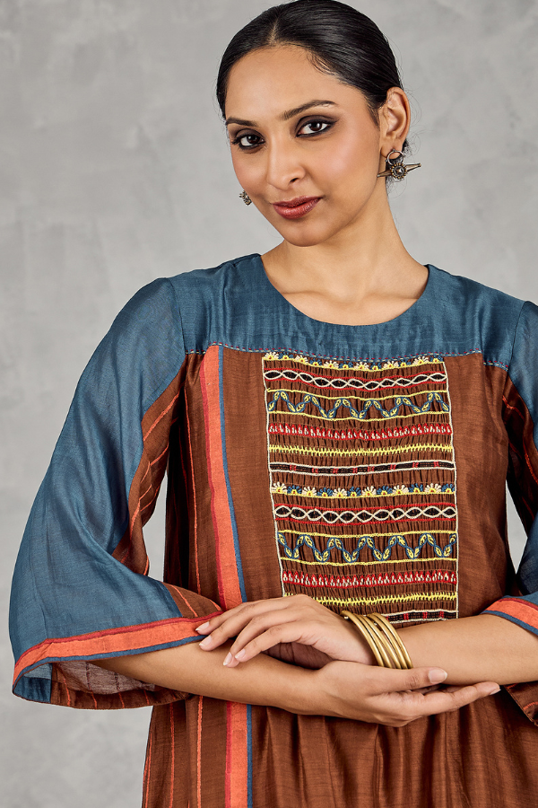 BROWN/BLUE COLOURBLOCK TUNIC