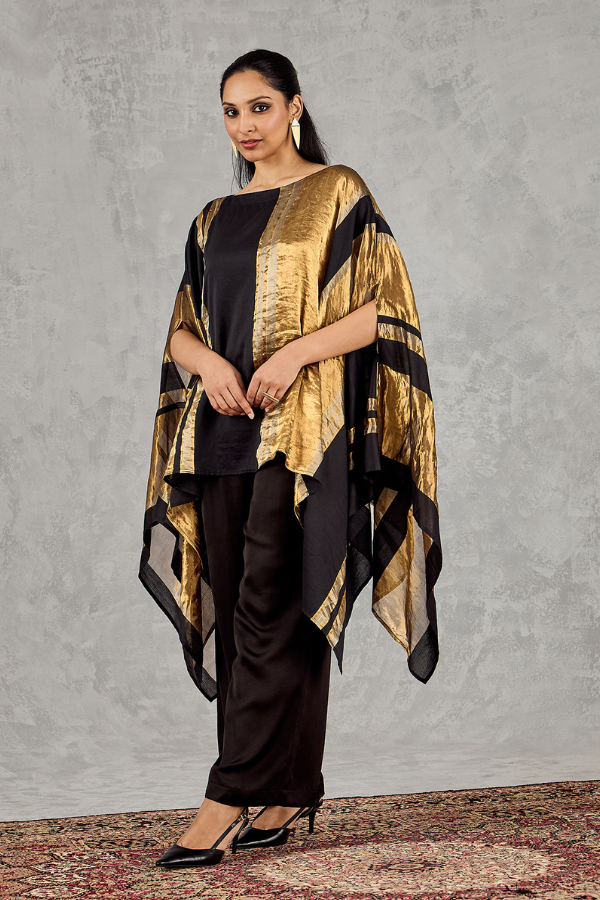 BLACK ASYMMETRICAL CAPE