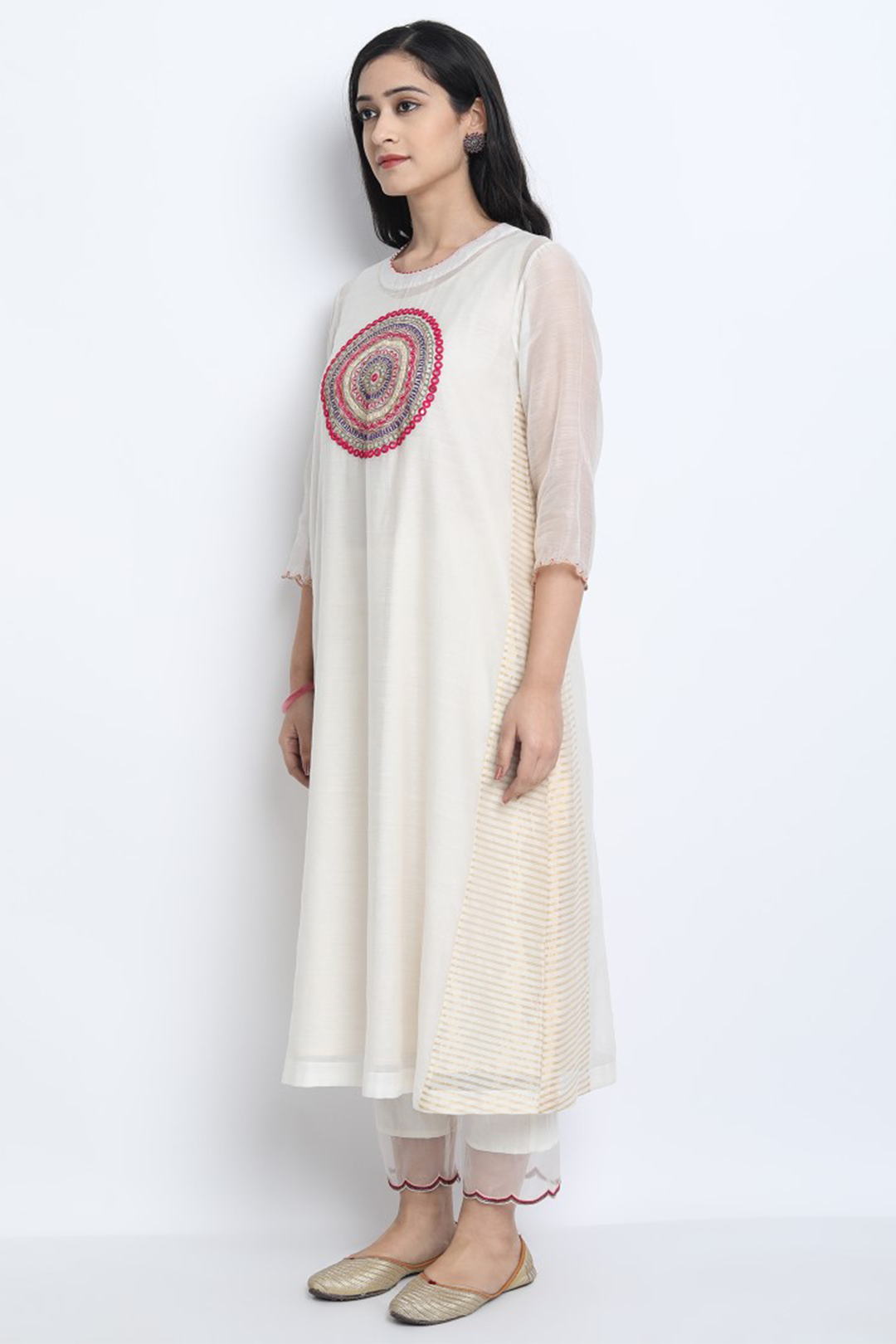 IVORY CHANDERI EMBROIDERED PAVITRA KURTA SET
