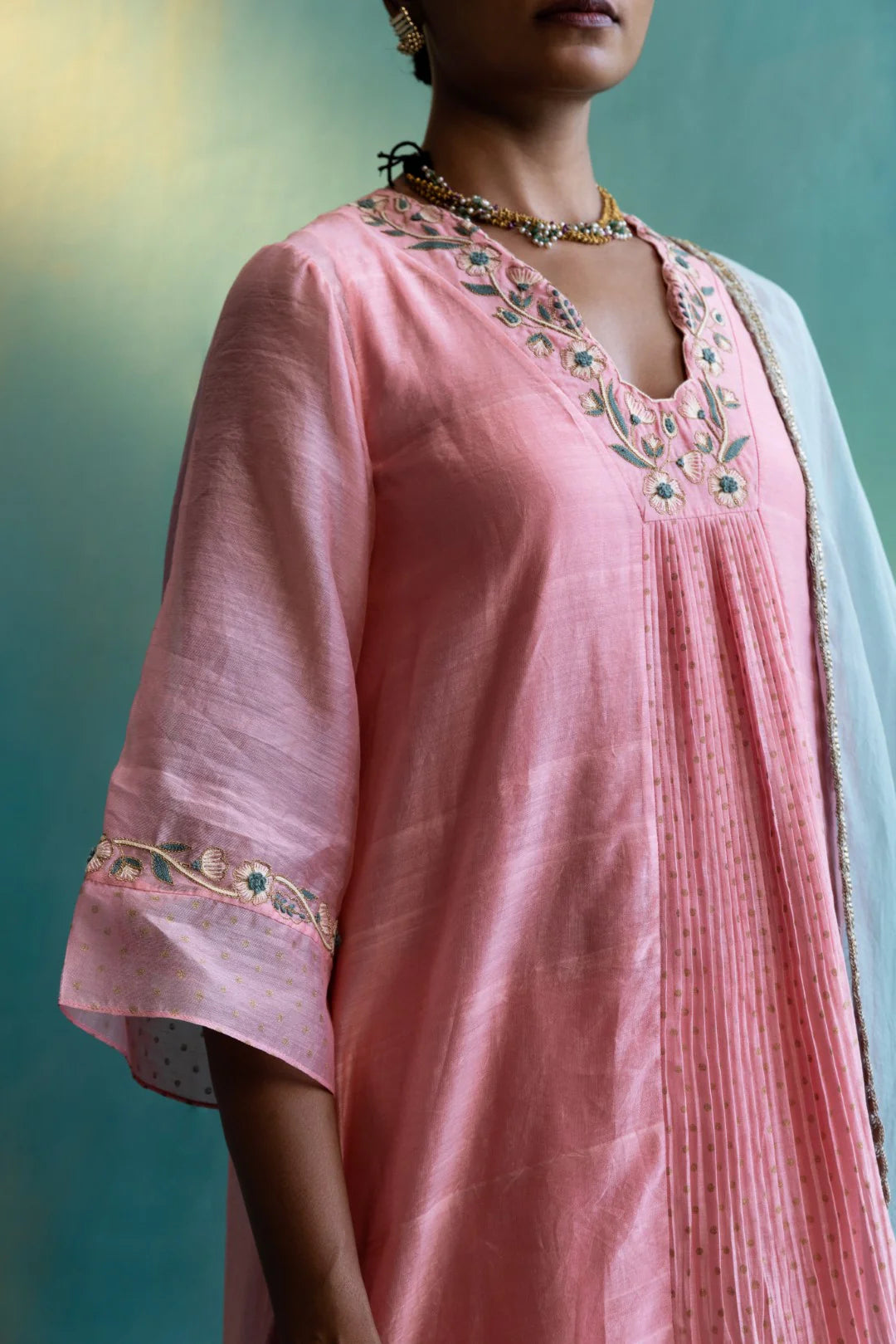 Dil-kash Old rose Chanderi V-neck Floral Cut-work embroidery with Gold Polka Kurta full set