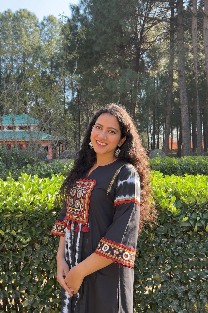 Black Tie Dye Patch Kurta With Pant