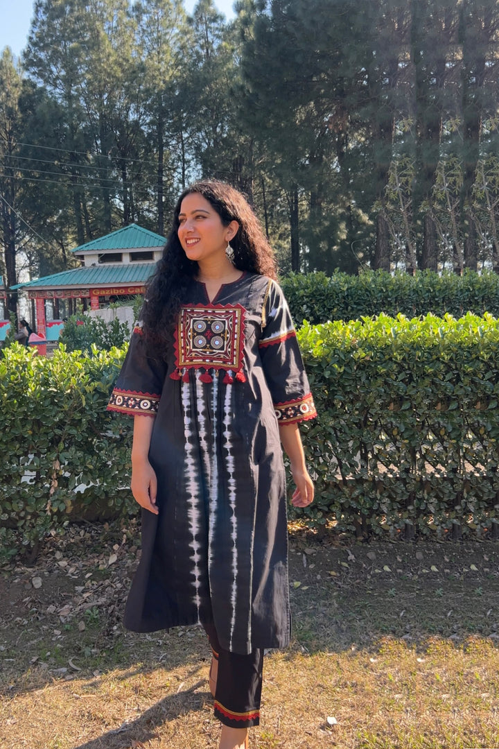 Black Tie Dye Patch Kurta With Pant
