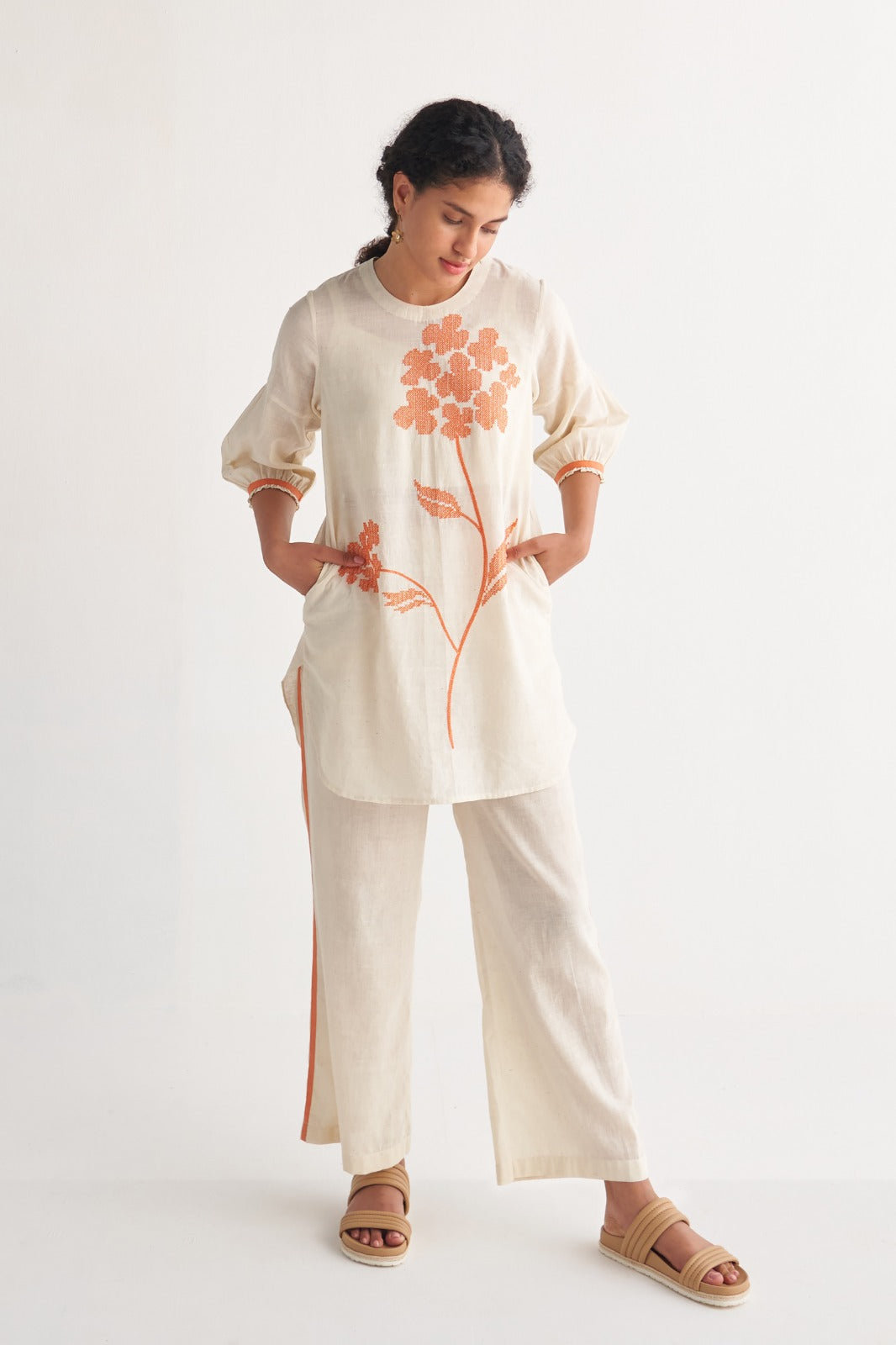 Orange Florence Cross-stitch Off-white top