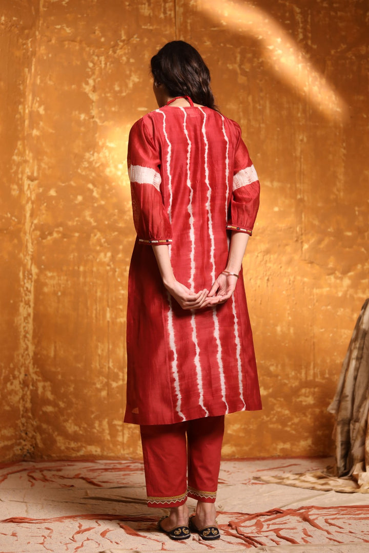 Maroon V-Neck Tie Dye Kurta Set